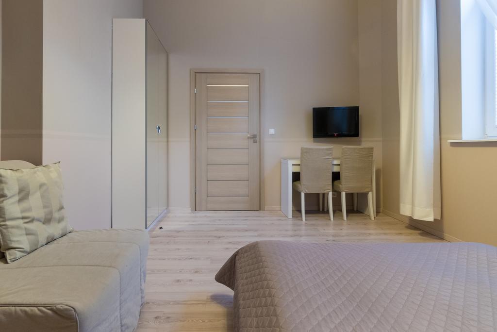 Due Passi Apartamenty W Sopocie 소포트 객실 사진