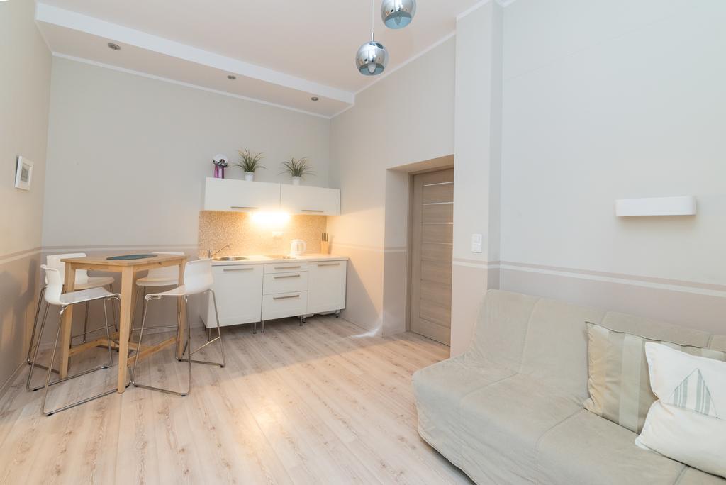 Due Passi Apartamenty W Sopocie 소포트 객실 사진