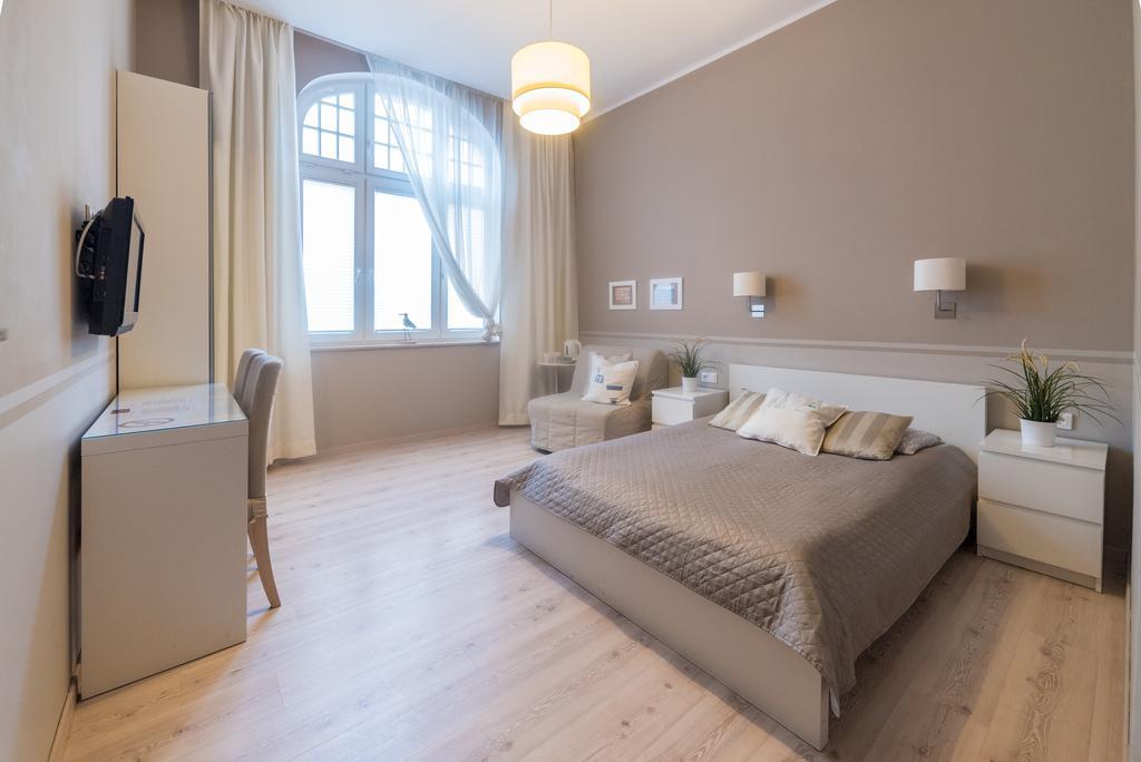 Due Passi Apartamenty W Sopocie 소포트 객실 사진